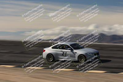 media/Jan-04-2026-SCCA SD (Sun) [[defc442887]]/3-Intermediate 2 group/Session 2 Bowl Speed Pans/